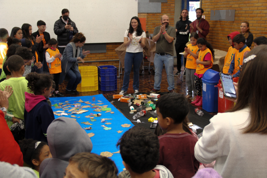 6744e2_43249841ac174561b3cc3178b02af5b8_mv2