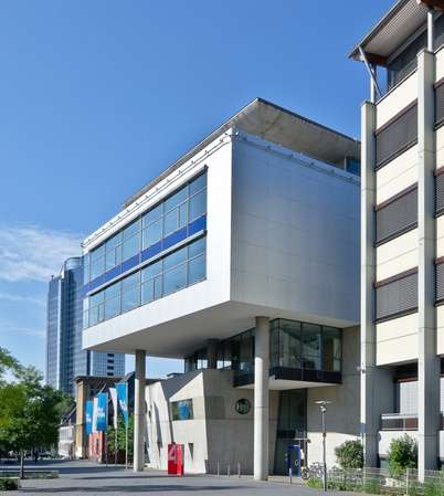 FRANKFURT UNIVERSITY OF APPLIED SCIENCES