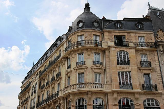 DIJON